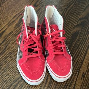 fuschia/magenta vans